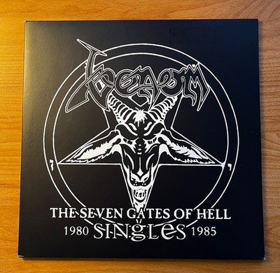 Venom - The Seven Gates Of Hell: The Singles - 2 LP 180G Vinyl  NM/G+