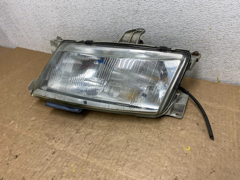 Faro halógeno lateral derecho conductor izquierdo Saab 95 9-5 1998 a 2001 O6059 DG Foto 2 de 4