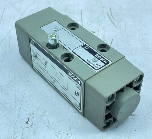 Rexroth Bosch 0 820 224 002 Directional Control Valve Pneumatic✅ - Picture 9 of 10