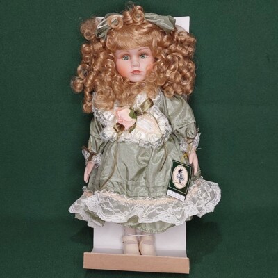 Geppeddo 16'' Blonde Hair with Green Eyes Porcelain Doll 16B988 New in Box