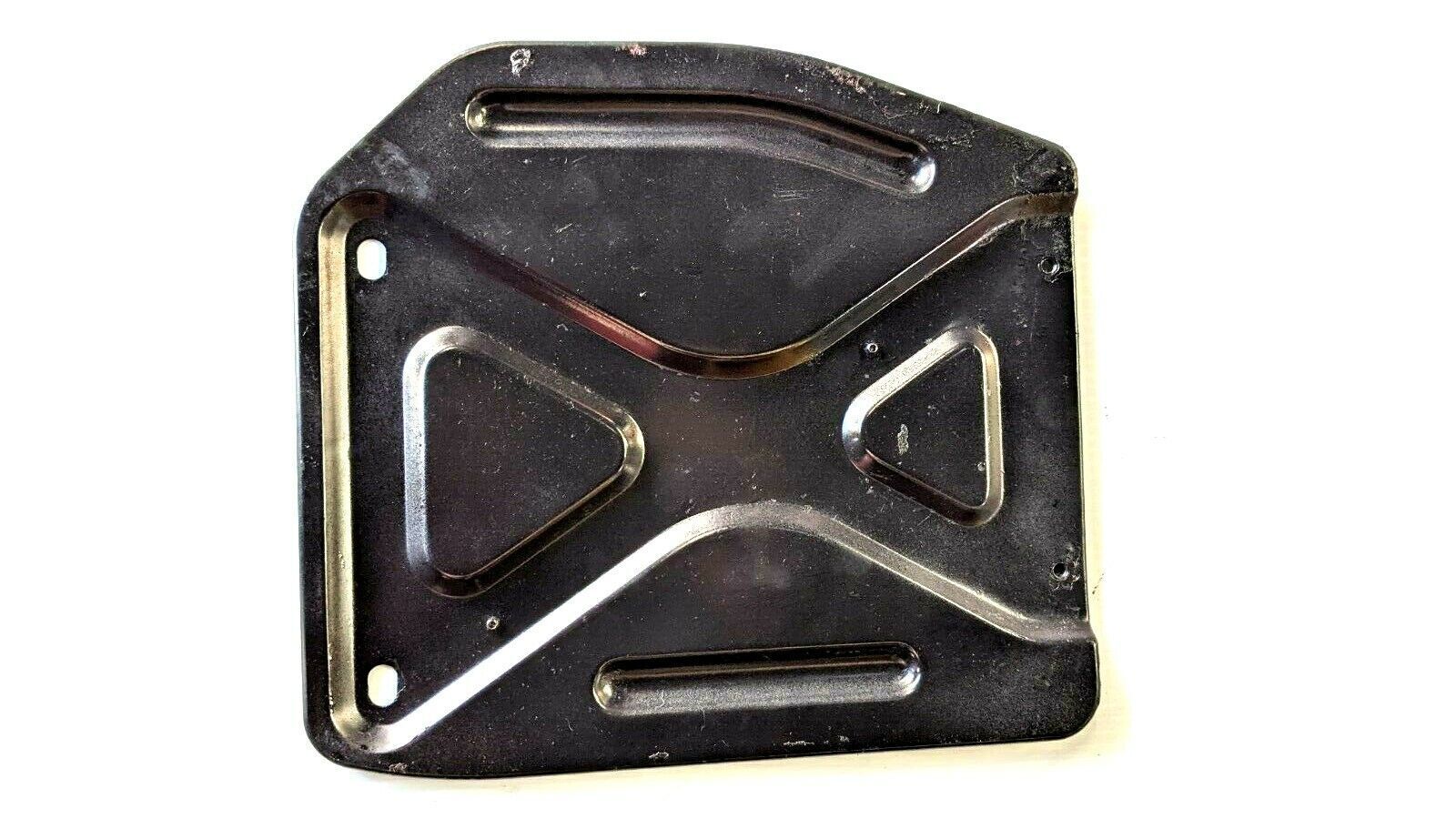 FERRARI 348 PARTS  CABIN FUSE BOX COVER AND NAMEPLATE 62129900 USA