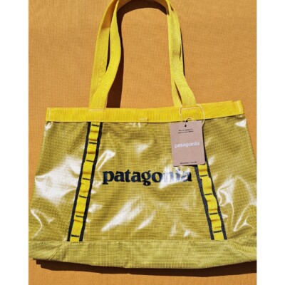 パタゴニア ブラックホールトート 25L シャインイエロー 49031 PATAGONIA Light Weight Black Hole Tote 25L Shine Yellow 2023