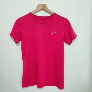 hot pink nike top