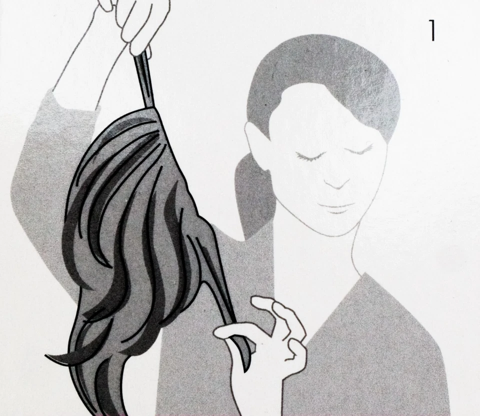 DARK GOLDEN BLONDE 14/26R Daisy Fuentes Secret Extension 10" Wire Pony Tail - Image 2 of 4