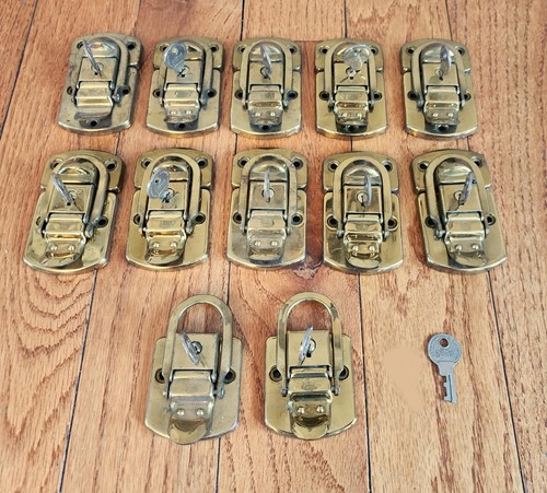 LOT OF 12 - EXCELSIOR TRUNK LOCK LATCH BRASS PLATED 3.5'' KEYED ALIKE TOOLBOX - Picture 2 of 6