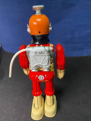 Billiken Shokai Tin Wind-up Walking Captain Ultra Figure Tin Toy Vintage Retro - Picture 5 of 11