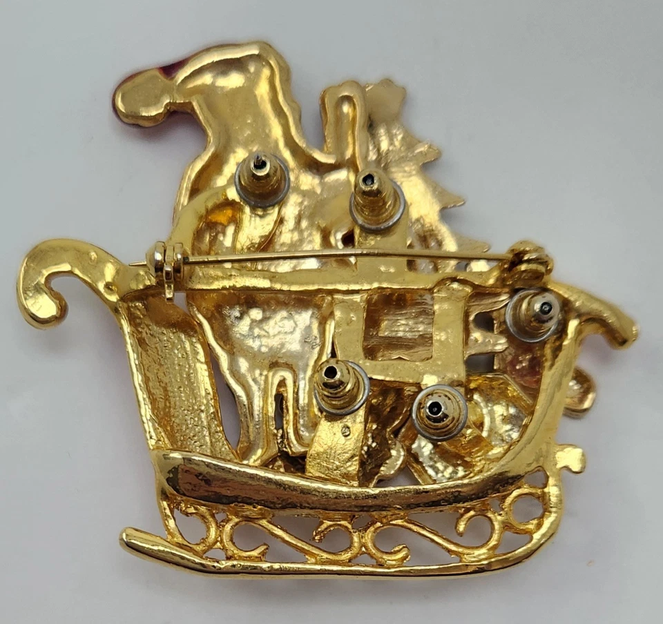 Juego de broches navideños esmaltados en trineo de Papá Noel con 5 pendientes o alfileres Foto 4 de 4