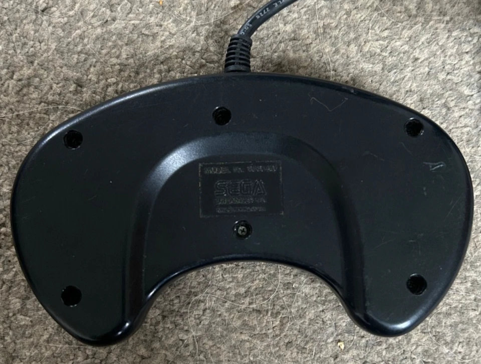 2 x Official Controller Joypad for Sega Mega Drive 1 & 2 Consoles, Pad, Tested - Image 3 of 4