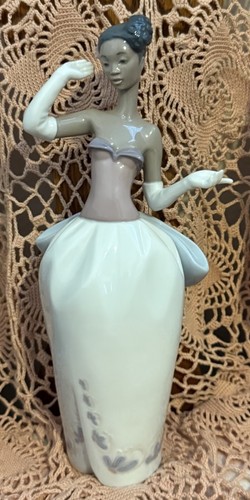 Lladro 6180 Sharia Black Legacy Retired! Mint Condition! No Box! L@@K! - Picture 1 of 9