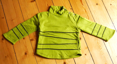 BAJO EL SOL Pullover Gr. 116/122 grün ÖKO NEU 100% Bio-Baumwolle aus Nepal