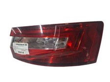 Feu arrière Skoda SUPERB