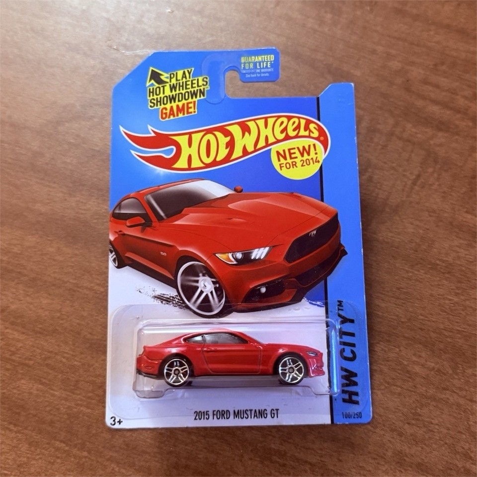 Hot Wheels Ford Mustang GT HW City 1:64 Red Diecast Car 2015 Unopened Box