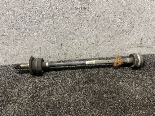 BMW 5 G30 G31 G38 2016 Antriebswelle hinten 8664046 OOT9619