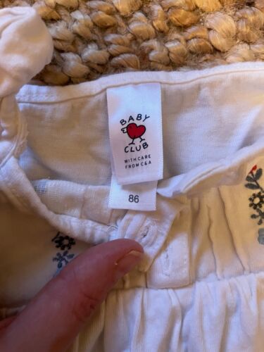kleid, trägerkleid, weiẞ mit Bestickungen, gr. 86, - Bild 2 von 4