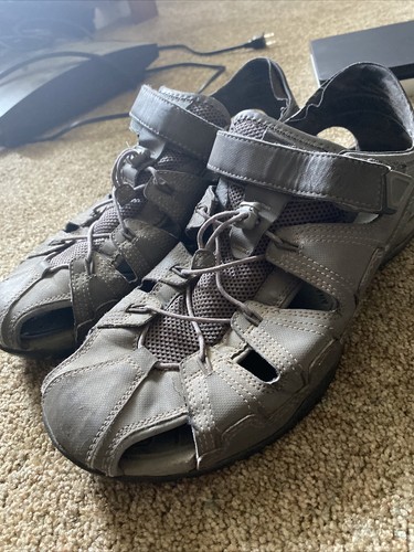 teva sailing sandals