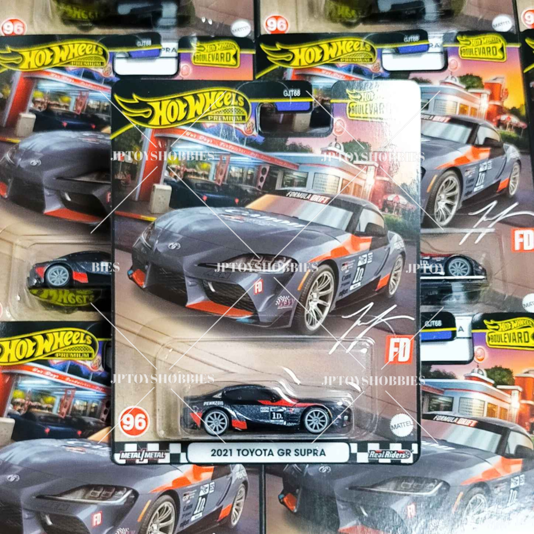 Hot Wheels Premium Boulevard 2021 Toyota GR Supra Set 1 10