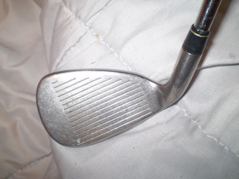 TaylorMade rac SO 8 Iron Light Metal r Shaft  - Image 3 of 4