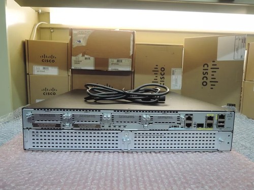 CISCO2921/K9 Gigabit Wired Router. 90Day's warranty Real time listing.. - Picture 4 of 4