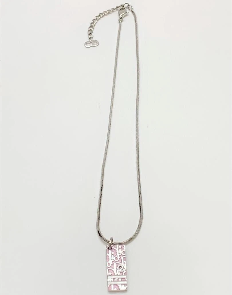 Dior trotter best sale necklace