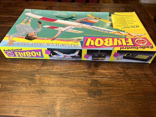 Vintage New Cox Radio Control Flyboy Electric 1/12 Scale Airplane - Bild 9 von 13