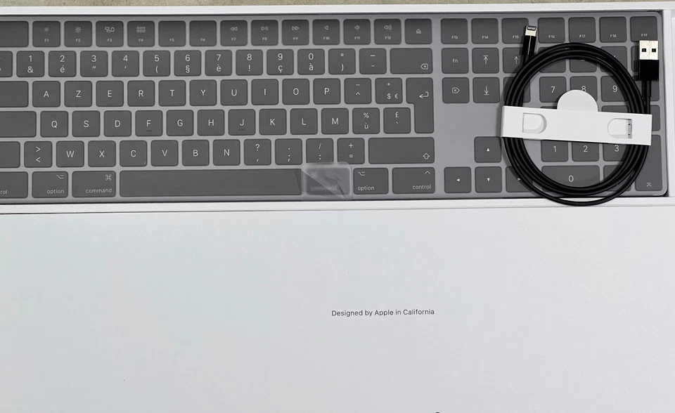 Neu Original Apple Magic Keyboard Numeric French Dark Gray Spacegray Grau AZERTY - Bild 2 von 2