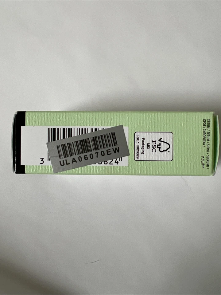 Suero Yves Saint Laurent YSL Pure Shots en forma de Y - Tamaño de muestra 0,23 fl oz / 7 ml Foto 4 de 4