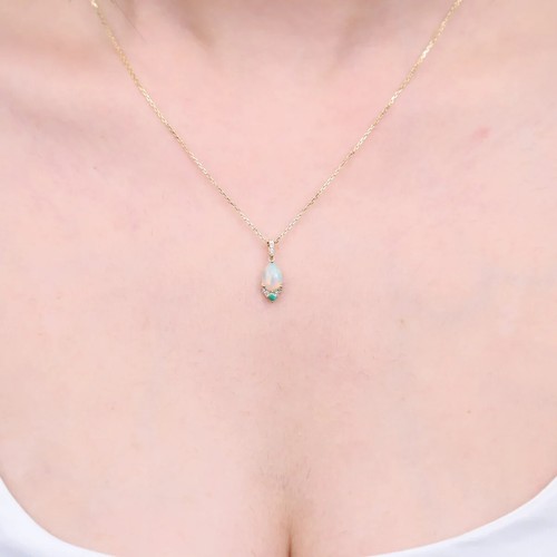 0.82 Ct Opal Emerald & Natural Diamond Prong Pendant 10K Solid Yellow Gold - Picture 3 of 4