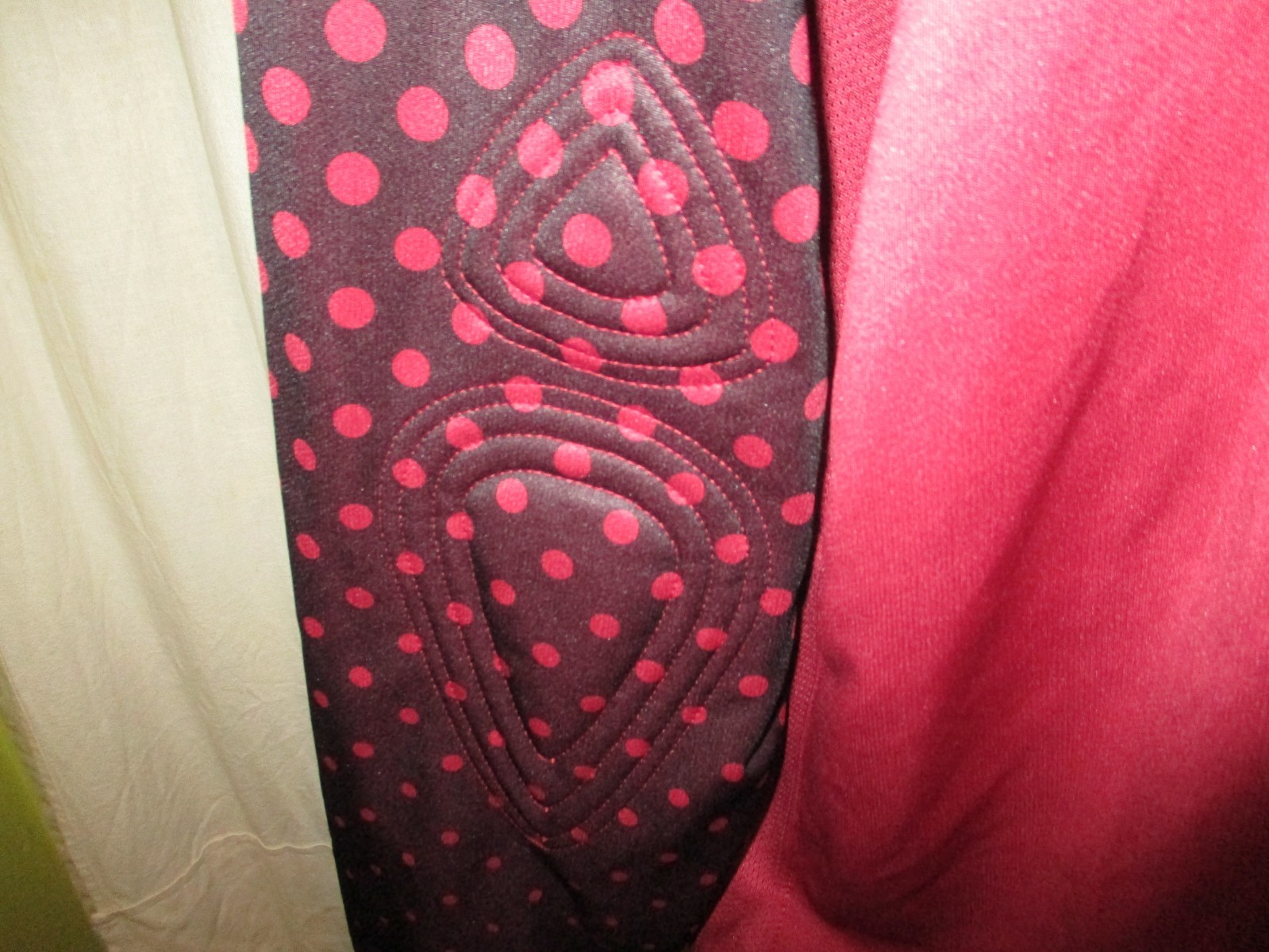 Picture 2 of 9
