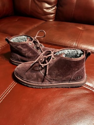 UGG Neumel Chukka Boots Men s Size 11 Burgundy Oxblood Suede Wool Lined