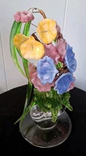 Art Glass Flower Bouquet Arrangement ~ Needs Some TLC But is Lovely