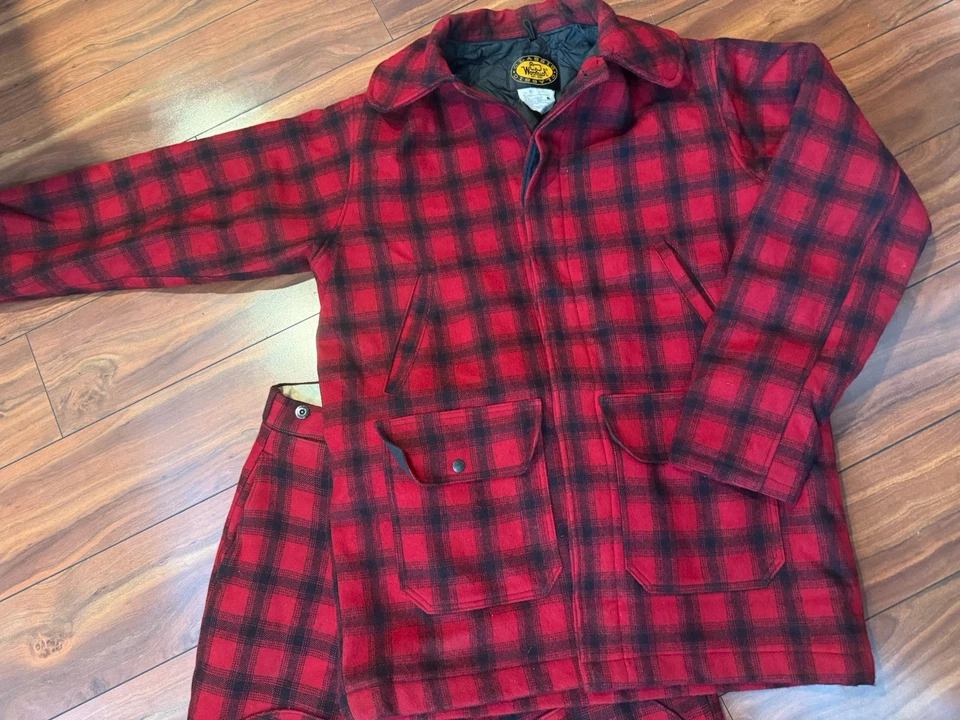 VTG Woolrich Wool Suit 2 Pc Set Red Black Plaid Hunting Coat Jacket M /Pants R - Image 3 of 4