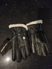 Leather Total Demeanour Hloves with Fur Inside. New.