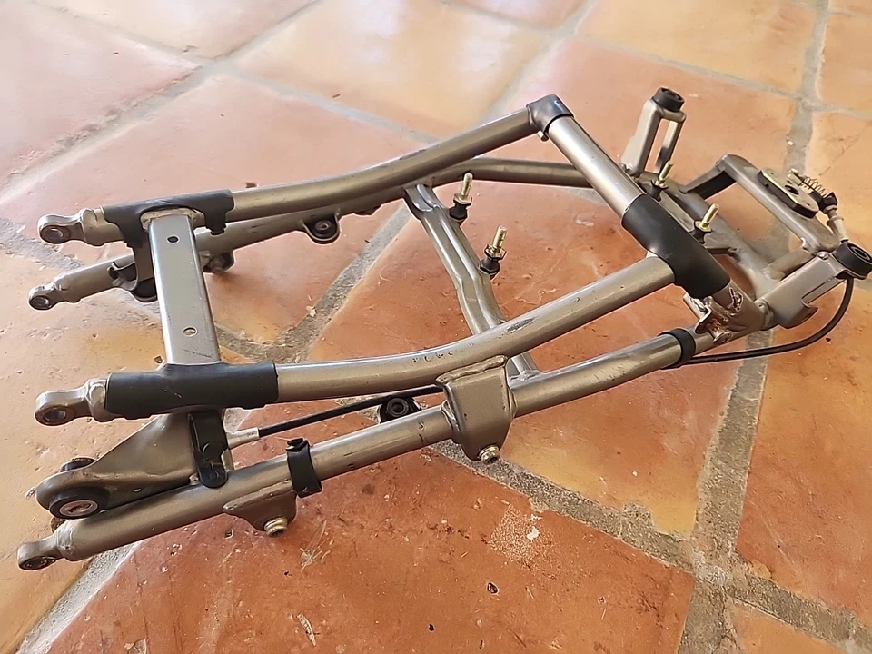 2002.Ducati 748R subframe rear - Image 2 of 4