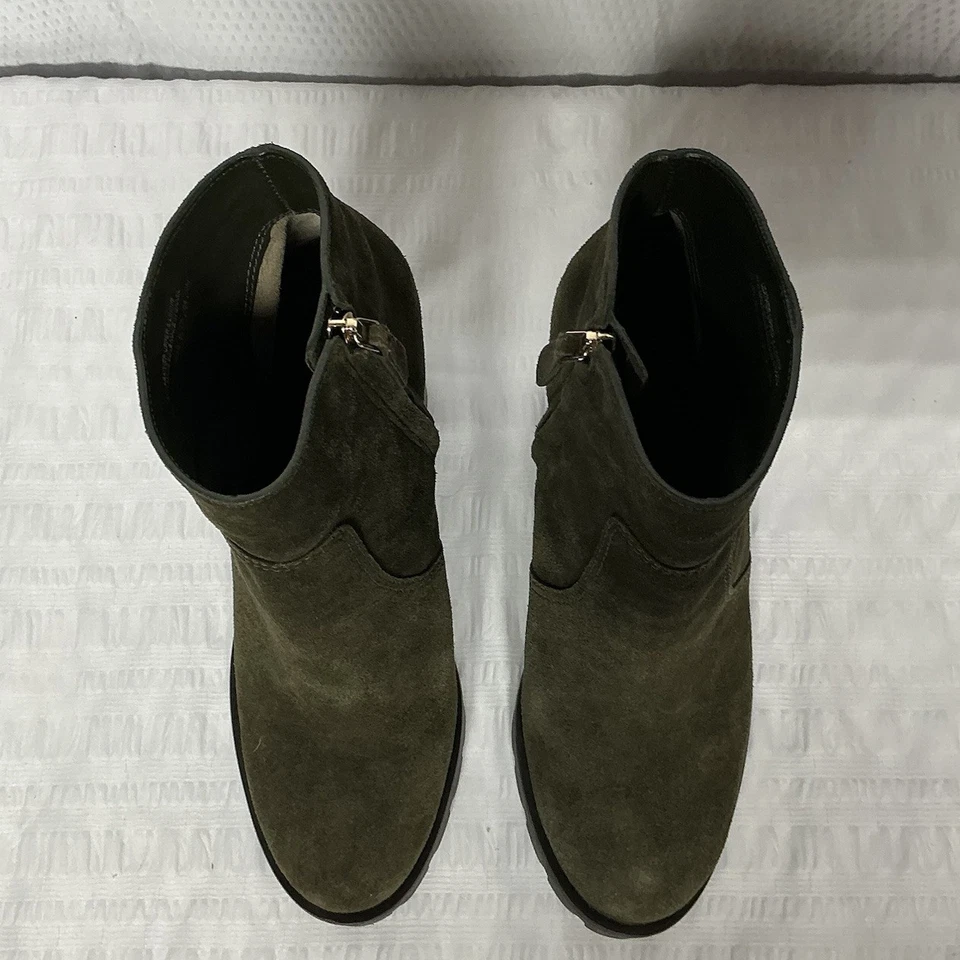 Tory Burch Gamuza Cuero Bota al Tobillo Mujer 9 Botín Sofía Lug Suela Oliva $428 Foto 2 de 4