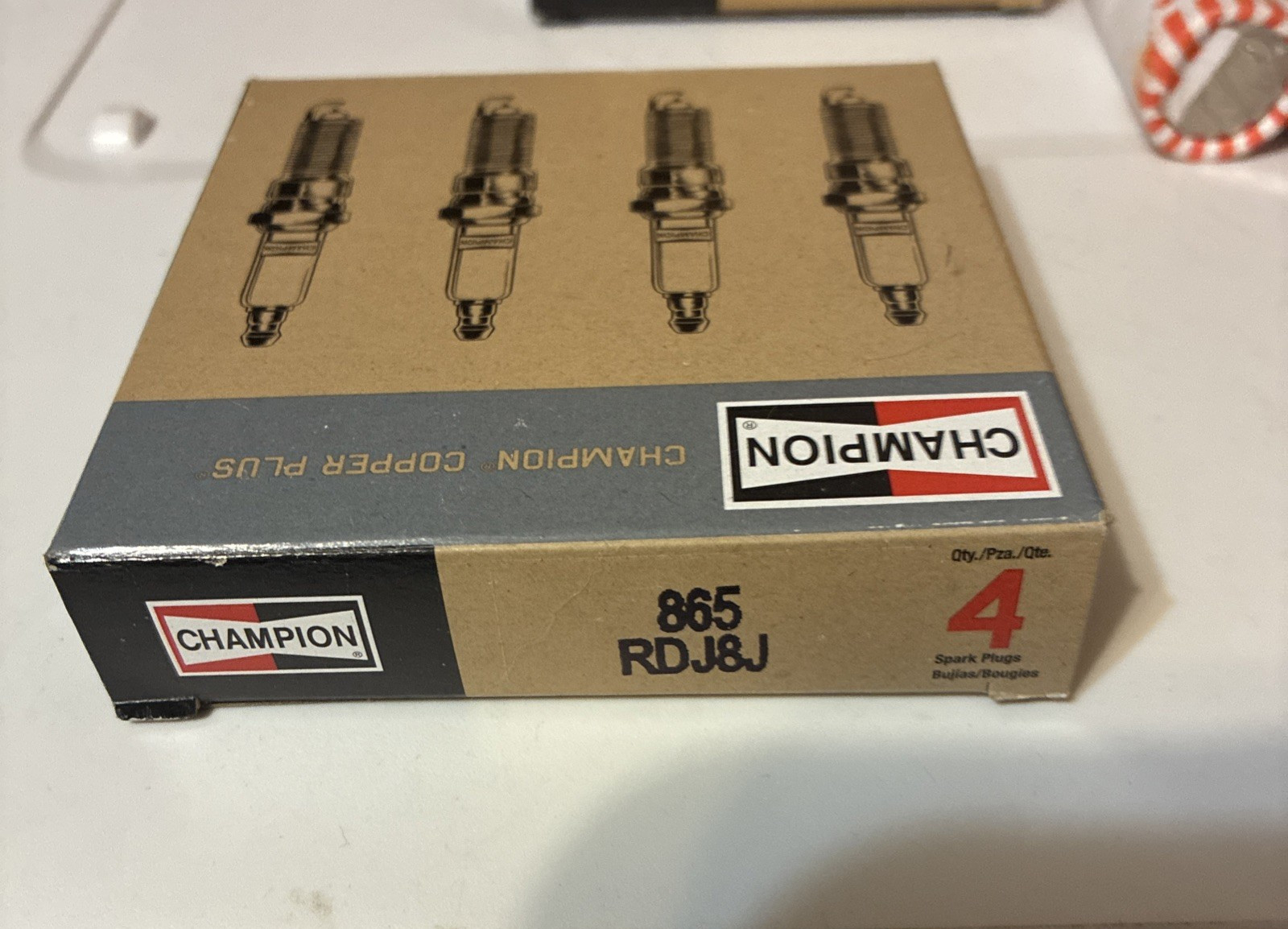 4pk RDJ8J Champion Spark Plug 865