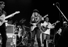 Strip of (4) 1990s DEBBIE DAVIES Live Concert Original 35mm Photo Negatives bn