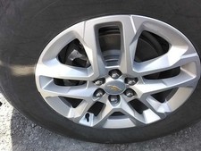 Wheel Classic Style S Or Vin T 5th Digit Silver Fits 18-24 Traverse 3091769 Wheel Classic Style S Or Vin T 5th Digit Silver Fits 18-24 Traverse 3091769