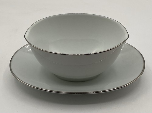 Noritake Fremont #6127 Gravy Boat and Underplate with Platinum Trim - Picture 3 of 7