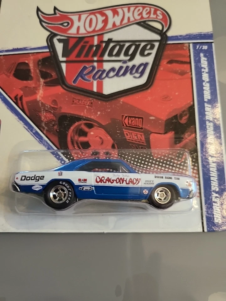 Dodge Dart Shirley Shahan's Drag-on-Lady 1968 auto de carreras vintage Hot Wheels Foto 2 de 4