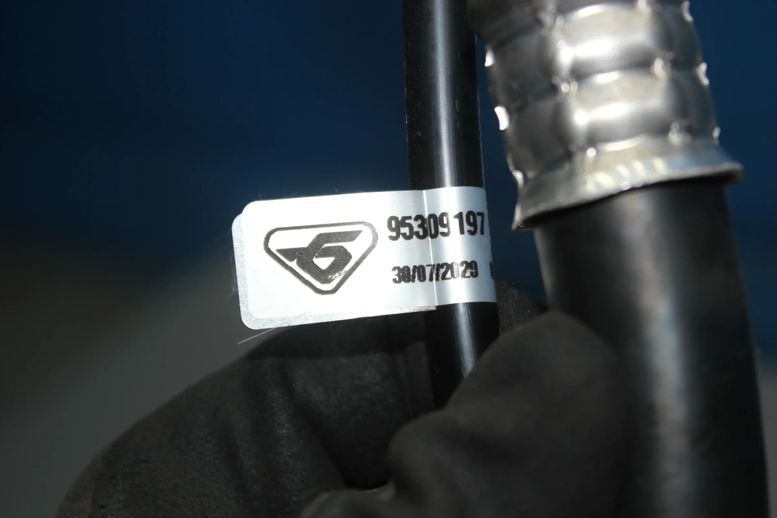 Air conditioning line Pipe pipe 9825231780 9530919700 Citroen C3  