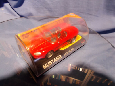NEW-Ray 1/43:''FORD MUSTANG MACH 3 1998''..ladenneu mit ovp.....rot