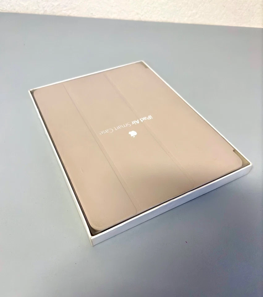 Apple iPad Air Smart Case - Beige (MF048ZM/A) New Sealed - Image 3 of 4