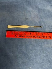 VINTAGE ANTIQUE SHOE BUTTON HOOK BAKELITE HANDLE 6 long