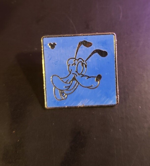 Disney Collectible Pin Hidden Mickey - Character Outlines - Pluto #70892 - 2009