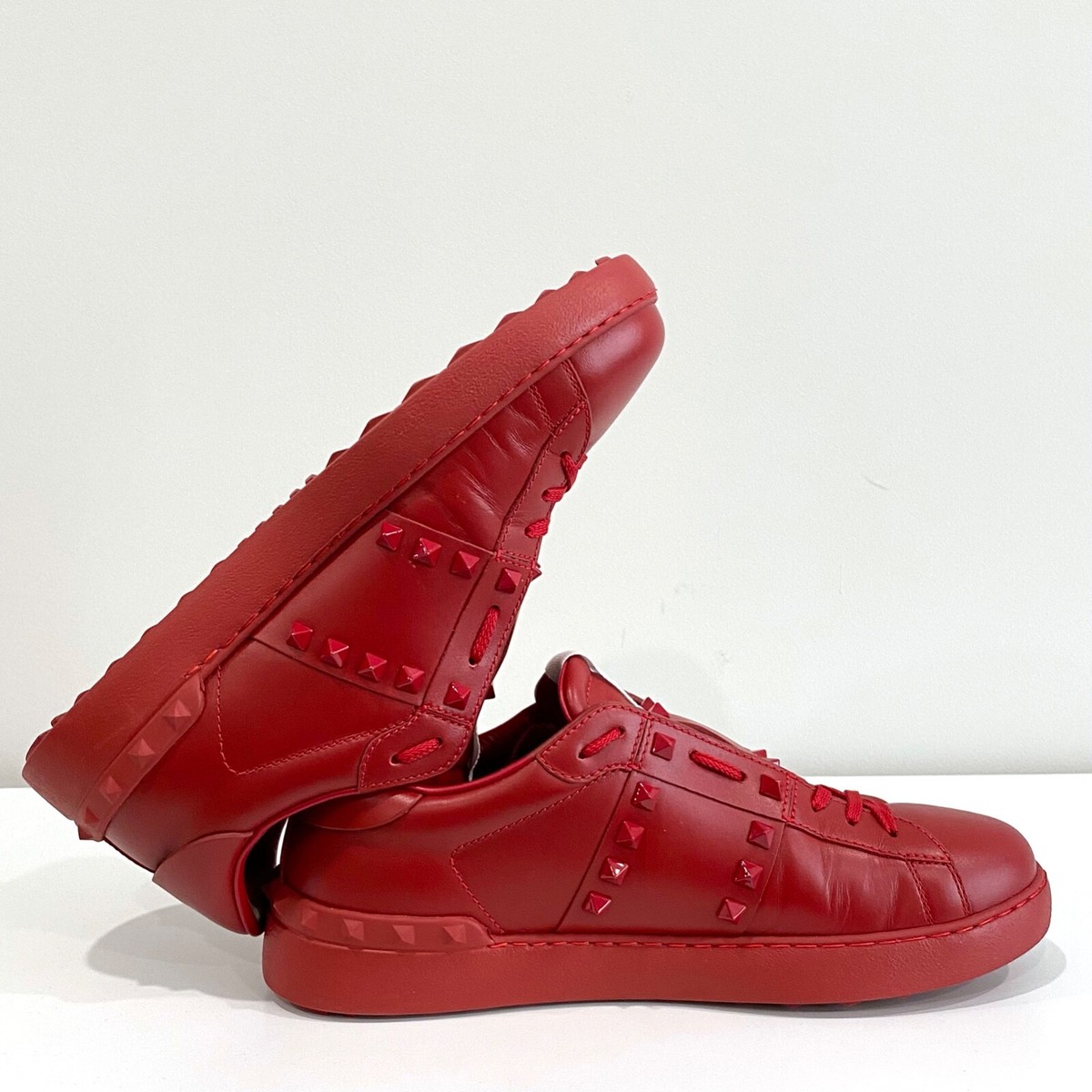 VALENTINO GARAVANI RED STUDDED ROCKSTUD UNTITLED ROSSO VALENTINO GARAVANI RED STUDDED ROCKSTUD UNTITLED ROSSO