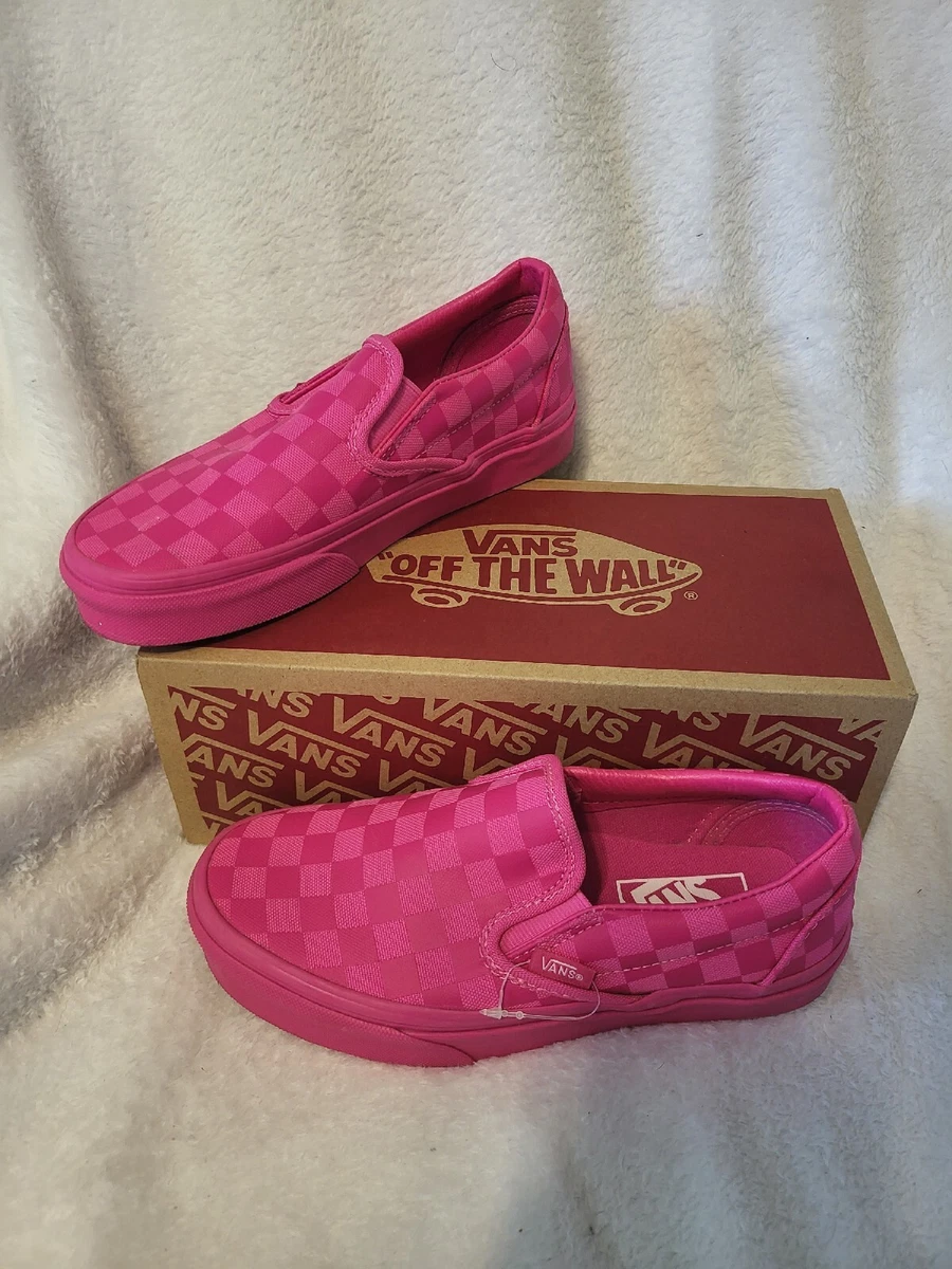 vans pink checkered Shoe Size 5 Womens off the wall classic slip on shoe