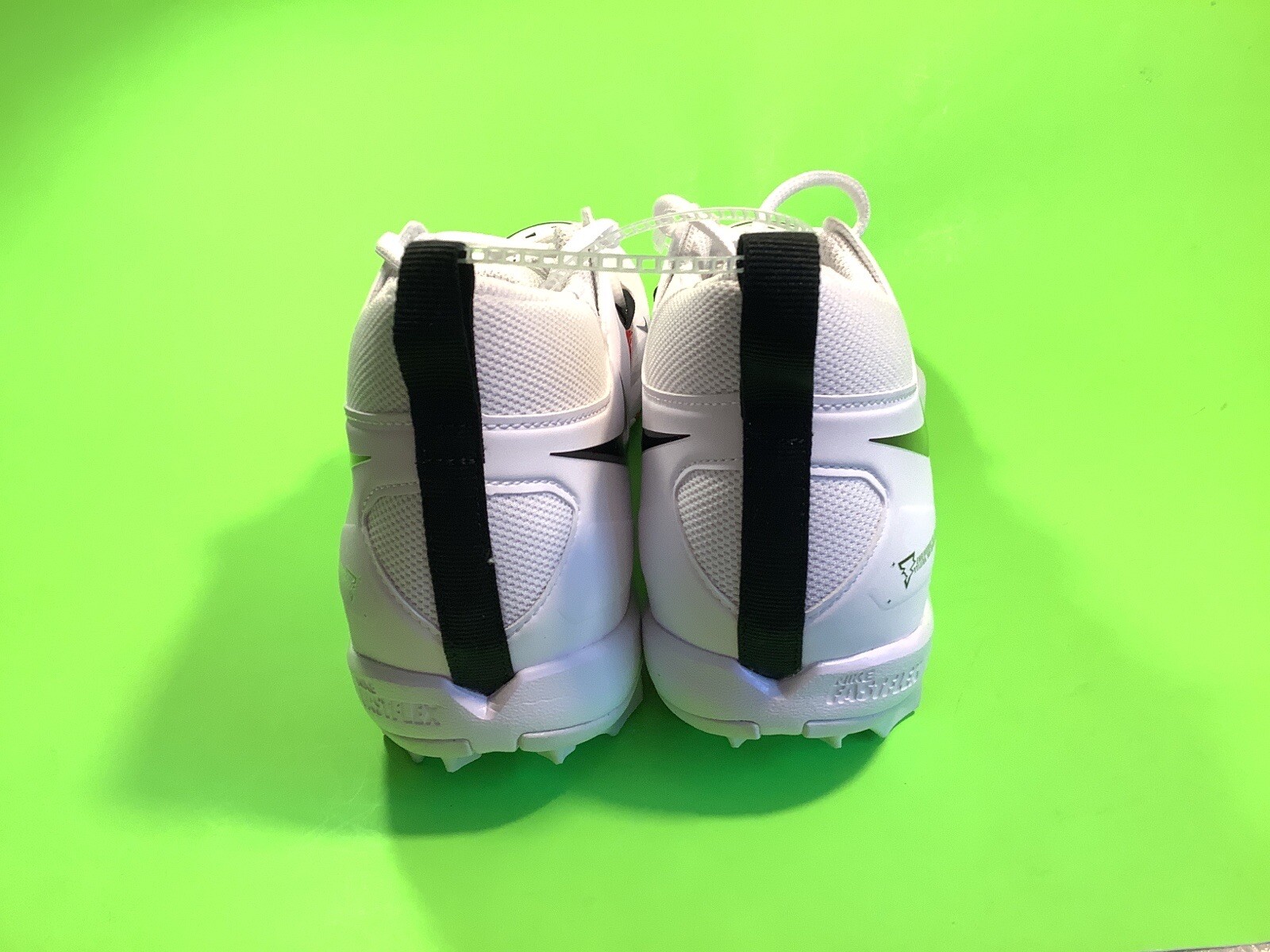 New NIKE ALPHA MENACE Men’s Football Cleats Size 8 White w/Black, Red thumbnail 6