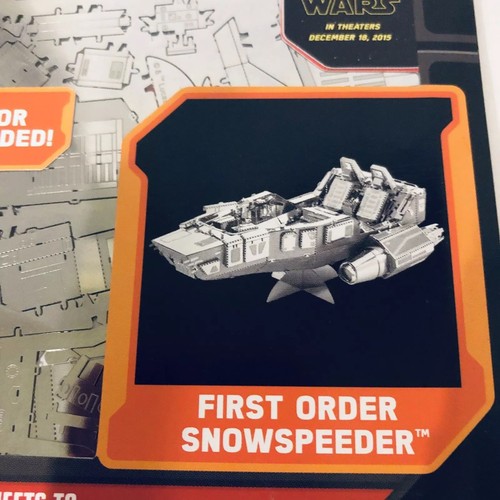 Kit Modelo Metal Tierra 3D Metal - Star Wars Primer Orden Snowspeeder (Nuevo y Precintado) - Imagen 3 de 3