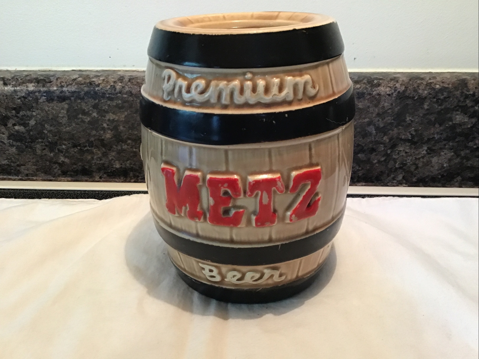 Vintage Premium METZ Beer Keg Barrel pottery coin bank Omaha NE eBay