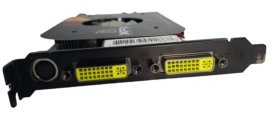 Nvidia XFX DDR3 GeForce 6800XT Xtreme 256MB Video Graphics Card PV-T42E-UDE3 - Image 4 of 4